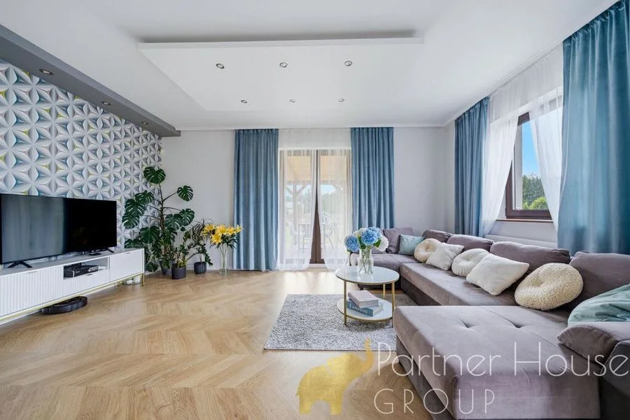 5-room house for sale in Bieniewiec | 219.4 m²