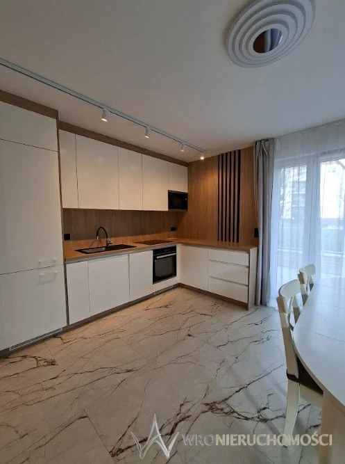 Nowoczesne 3 pokoje + taras 27 m²