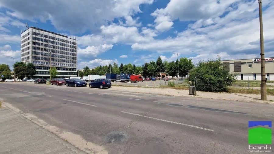 Gewerbeimmobilie zur Miete in Łódź, Teofilów | 510 m²