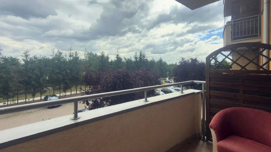 Mieszkanie 2 pokoje, balkon, 1 piętro