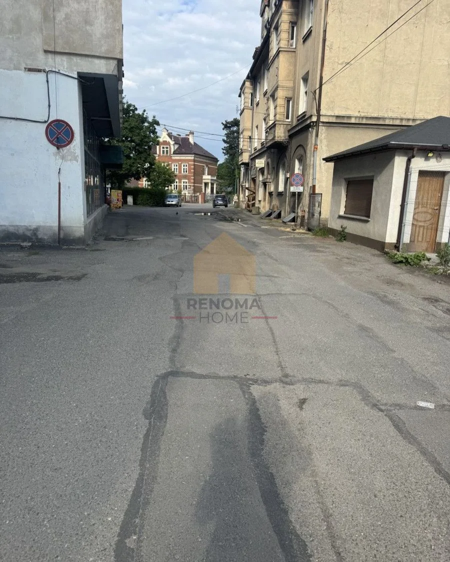 Garaż 19 m2 ul. 1-go Maja w Ząbkowicach