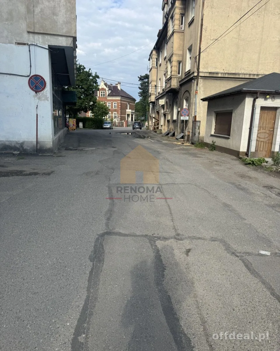 Garaż 19 m2 ul. 1-go Maja w Ząbkowicach