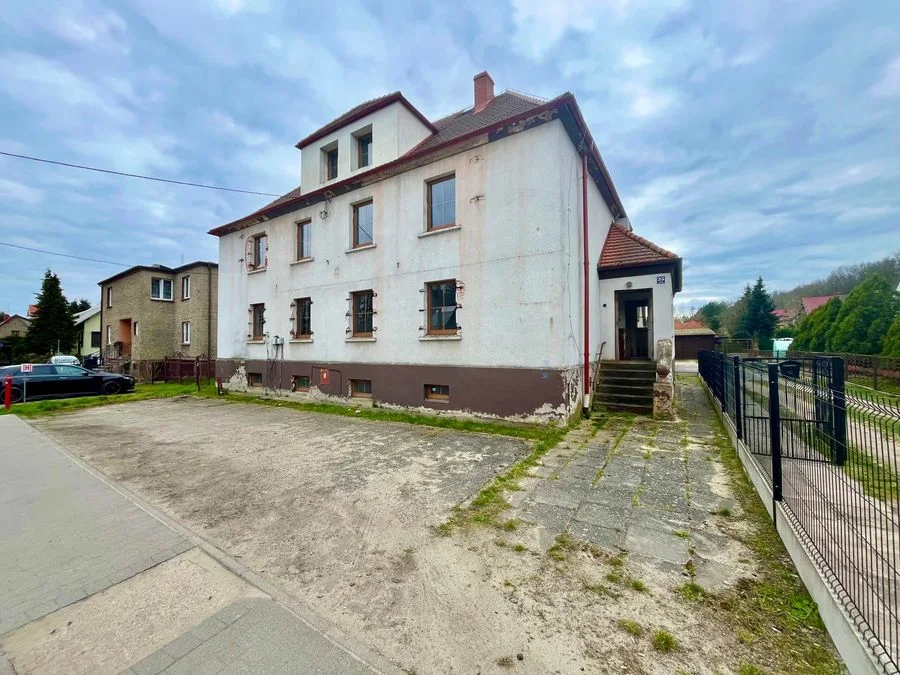 bien commercial à vendre à Krośnice | 265 m²