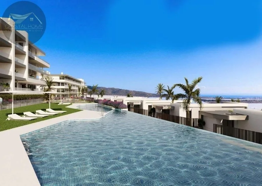 APARTAMENT Z WIDOKIEM NA POLE GOLFOWE