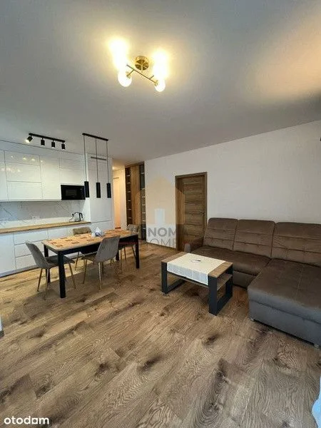 Apartament/3 pokoje/1 piętro/bielany