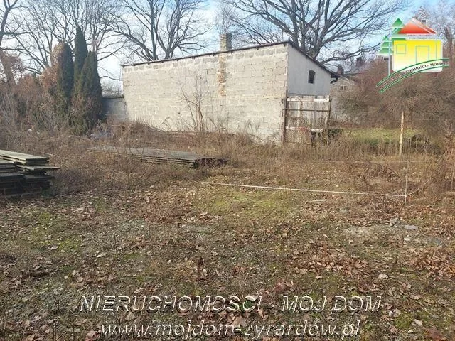 Działka z warunkami zabudowy blisko centrum Jaktorowa.