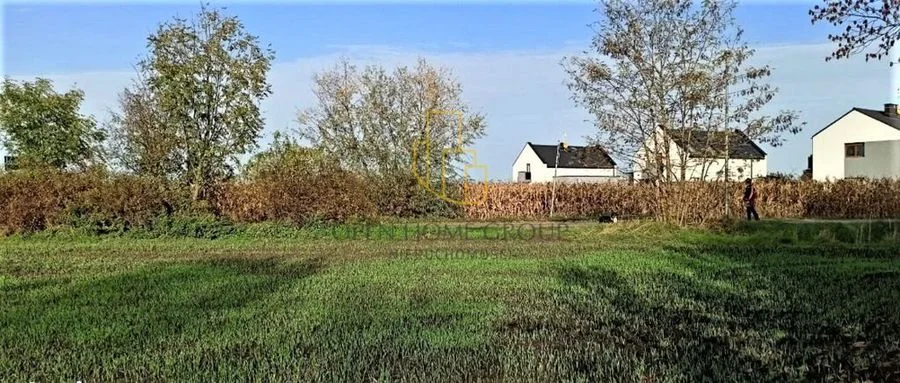 plot for sale in Mnichowice