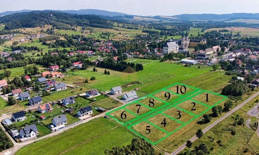 Działka 10 ar | Widok na Śnieżkę | Media/ Droga