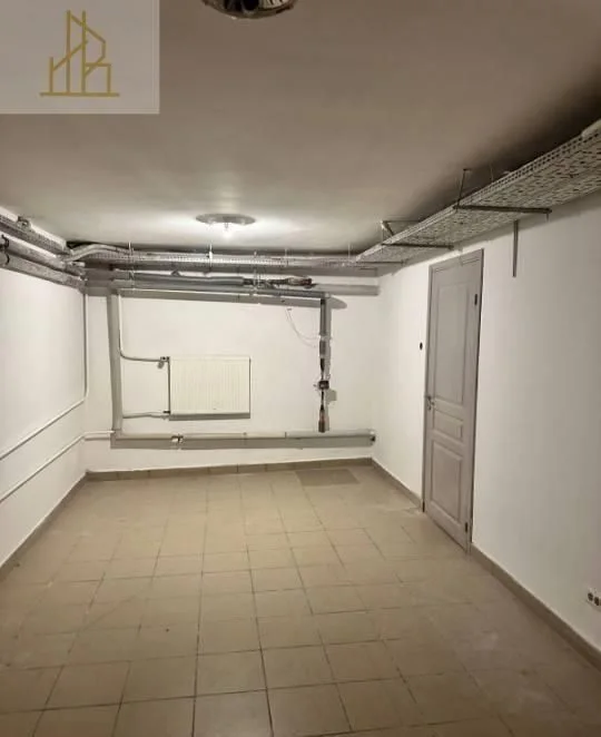 Gewerbeimmobilie zur Miete in Warszawa, Praga-Północ, Stara Praga | 89,17 m²