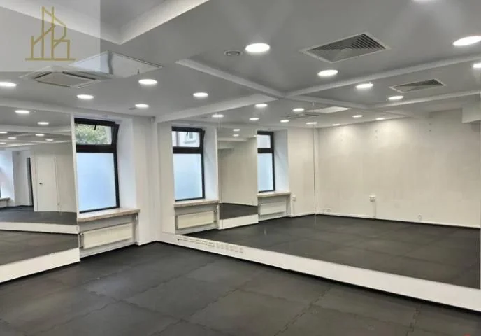 Gewerbeimmobilie zur Miete in Warszawa, Praga-Północ, Stara Praga | 89,17 m²
