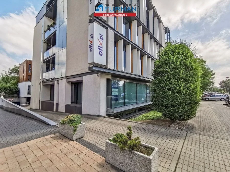 Lokal Biurowy, 56mkw, Piątkowska, parter biurowca