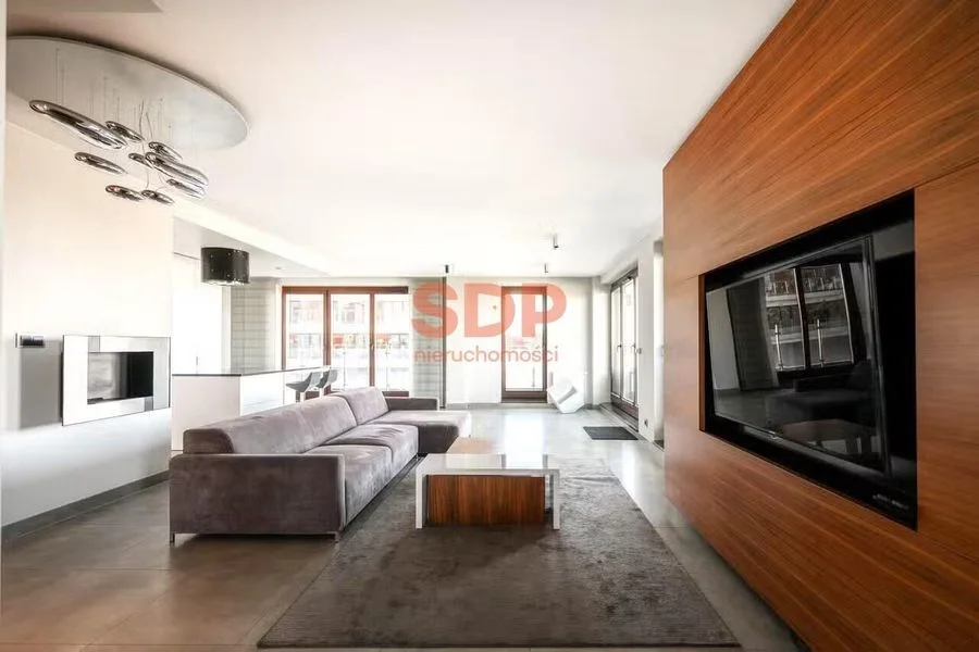 4-Zimmer Wohnung zum Verkauf in Wrocław, Krzyki, Przedmieście Oławskie | 137,24 m²