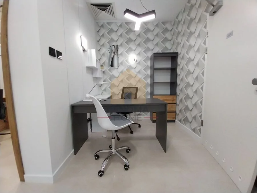комерційна нерухомість в оренду у Lubin | 8-кімн. | 110 m²