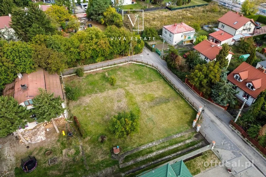 Działka budowlana z mediami