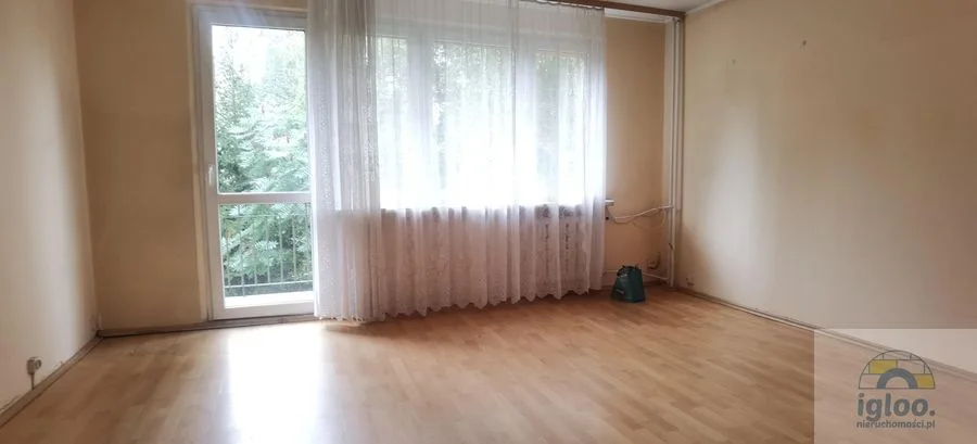 Mieszkanie 3-pokojowe -bez piecyka- 1-piętro -os.Uroczysko