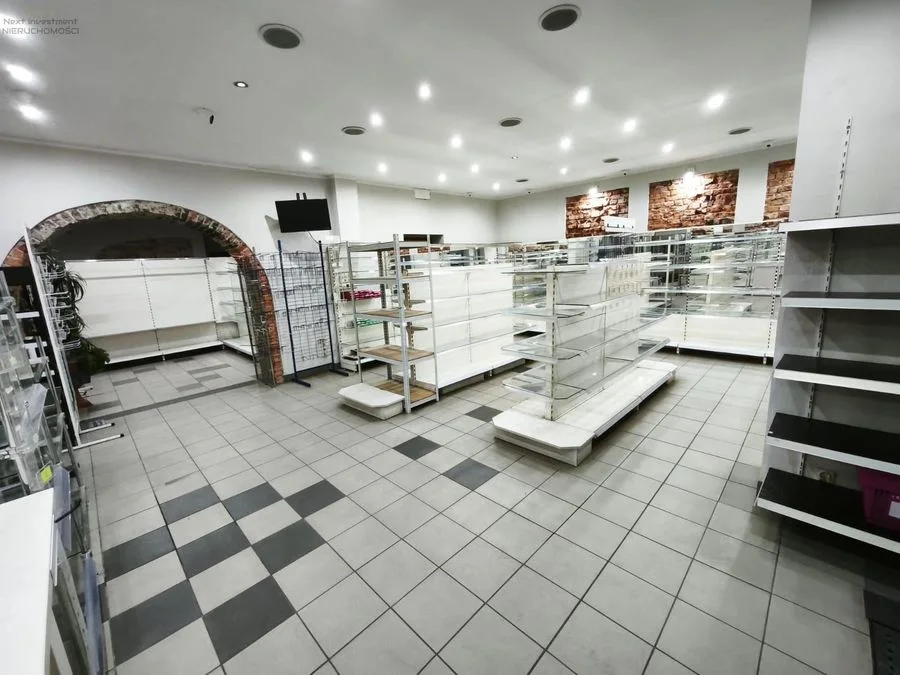 commercial property for sale in Gliwice | 110.74 m²