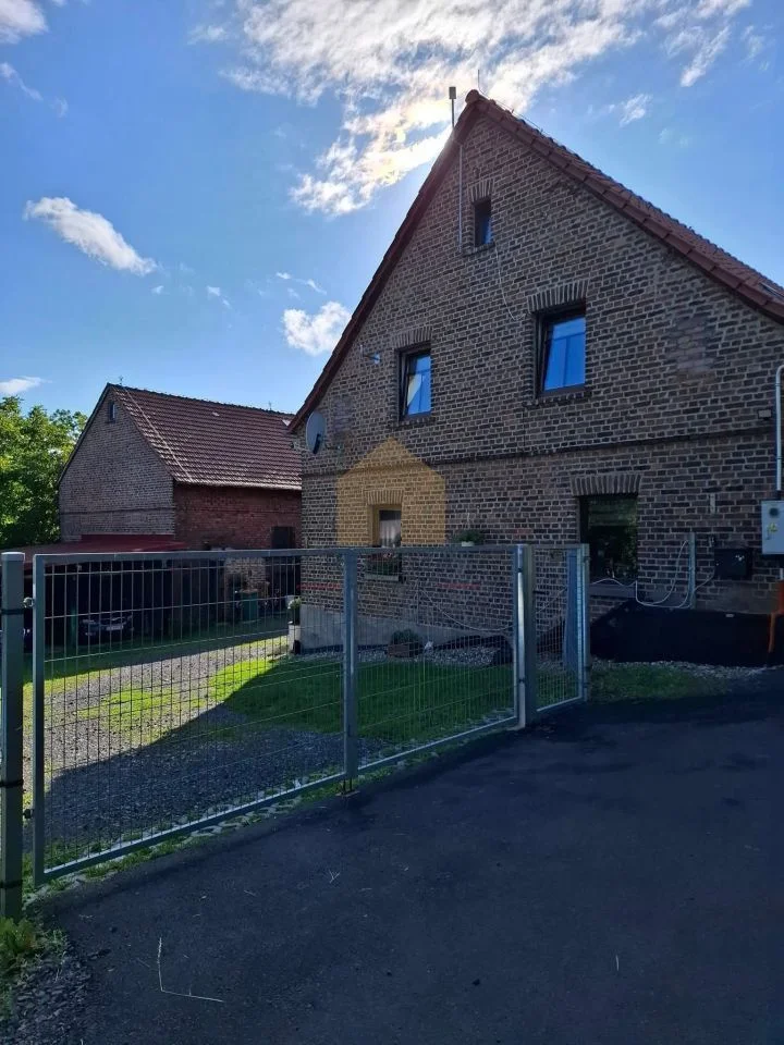 Duża działka, wyremontowany dom i cicha wieś w gór