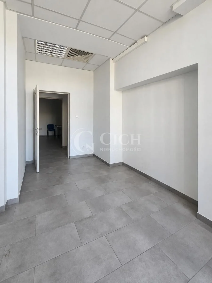 комерційна нерухомість в оренду у Tarnów | 10,8 m²