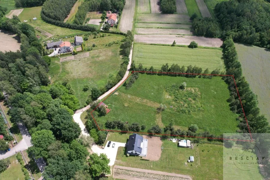 🏡 DZIAŁKA INWESTYCYJNA Z WARUNKAMI ZABUDOWY NA 8 DOMÓW