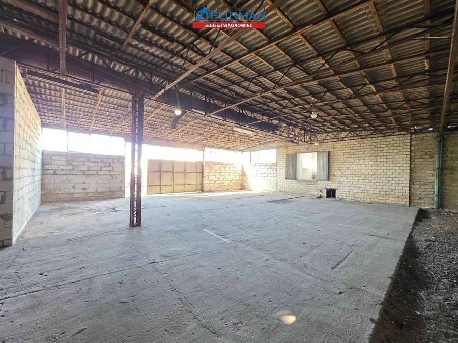 bien commercial à louer à Wągrowiec | 296 m²