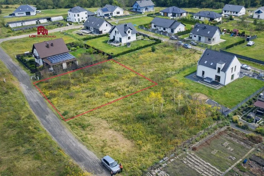 Działka wśród natury, na kameralnym osiedlu