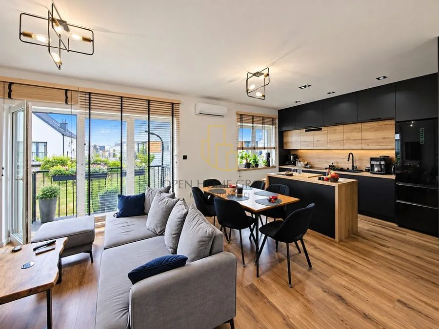 будинок на продаж у Smolec | 5-кімн. | 140 m²