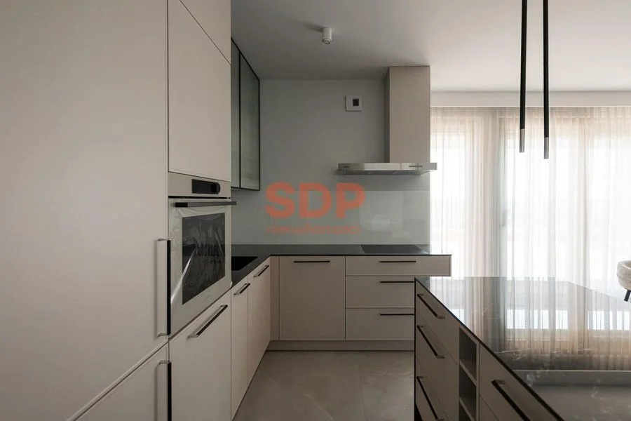 4-Zimmer Wohnung zur Miete in Wrocław, Krzyki, Przedmieście Oławskie | 111 m²