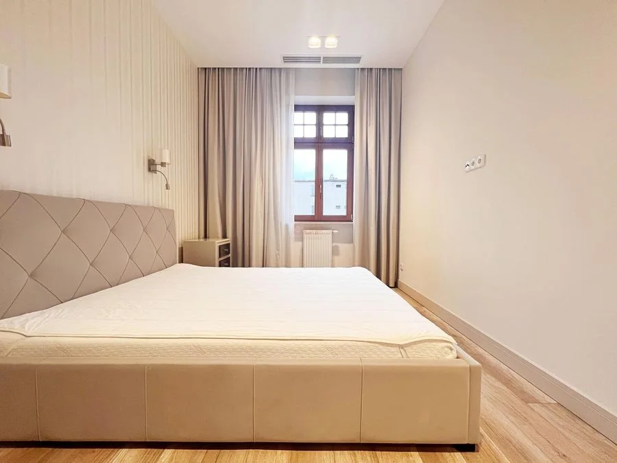 2-Zimmer Wohnung zur Miete in Wrocław, Stare Miasto | 60 m²