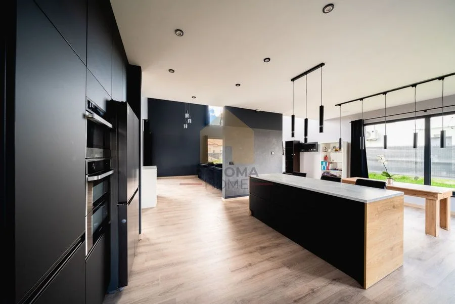 Nowoczesny dom 280 m² | działka 1000 m² | Domasław