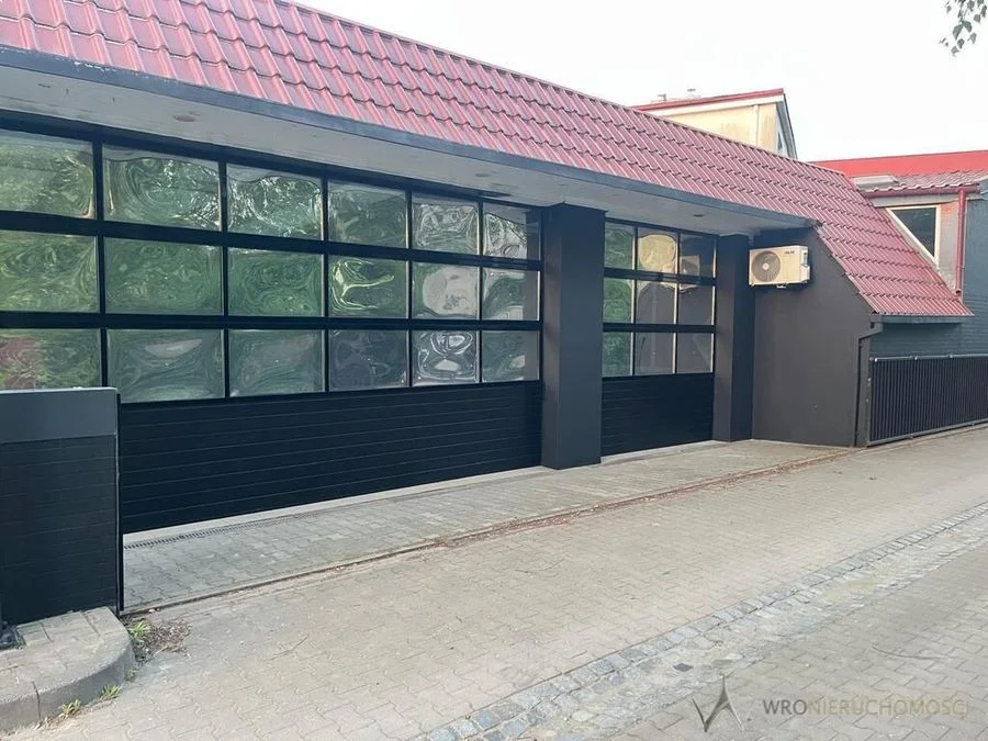 Magazyn na wynajem | 146 m |