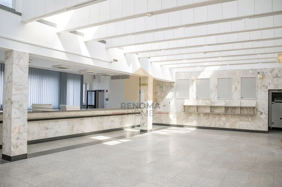 bien commercial à vendre à Dębno | 14 pièces | 2 000 m²