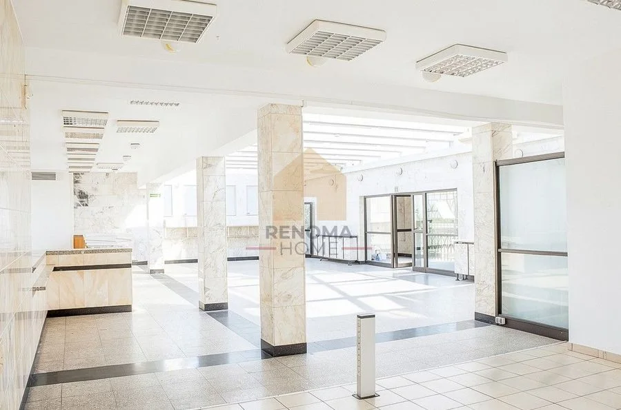 bien commercial à vendre à Dębno | 14 pièces | 2 000 m²
