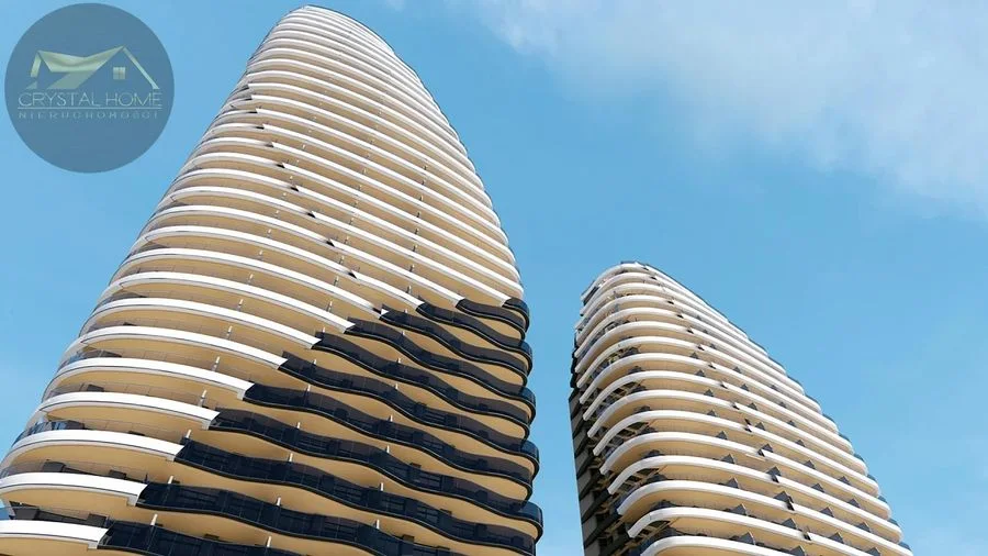 Wytworny apartament przy plaży z widokiem na morze